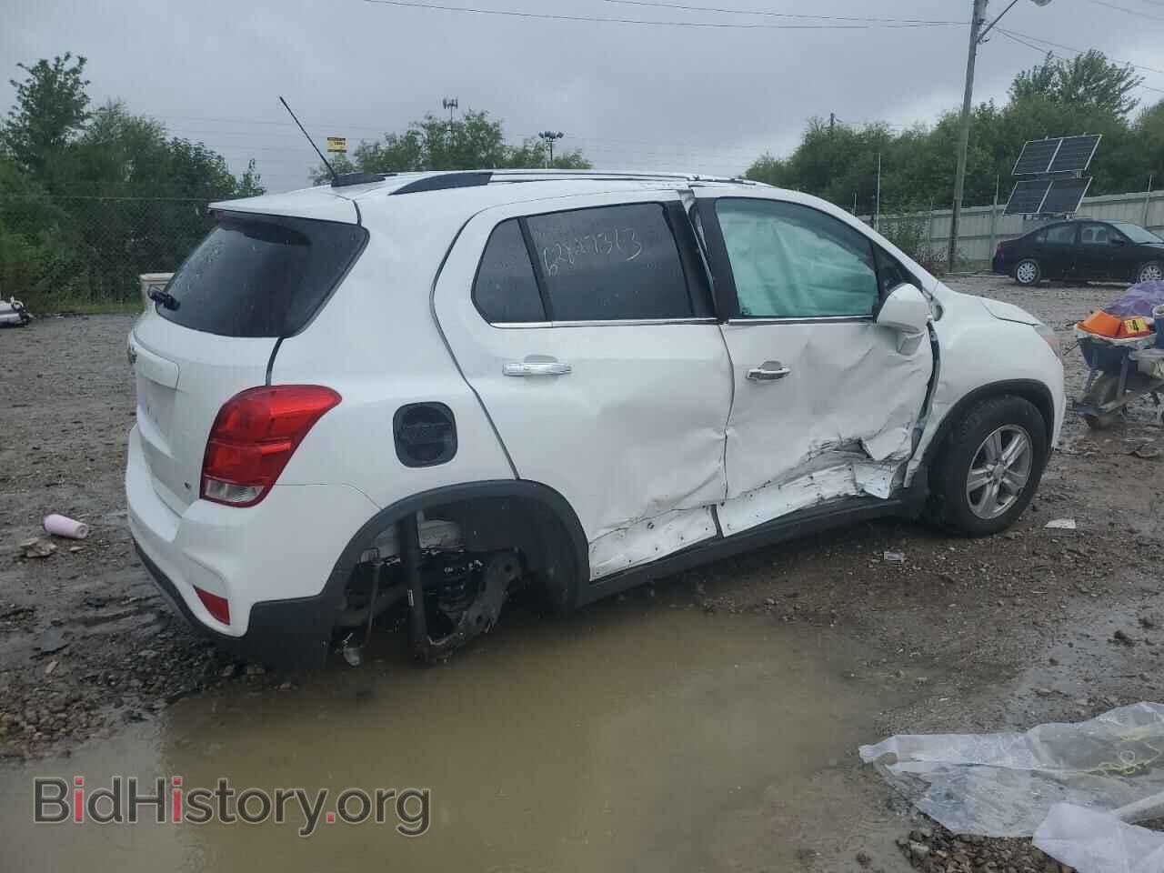 2017 CHEVROLET TRAX - VIN: 3GNCJLSB4HL268758 - Фото 3