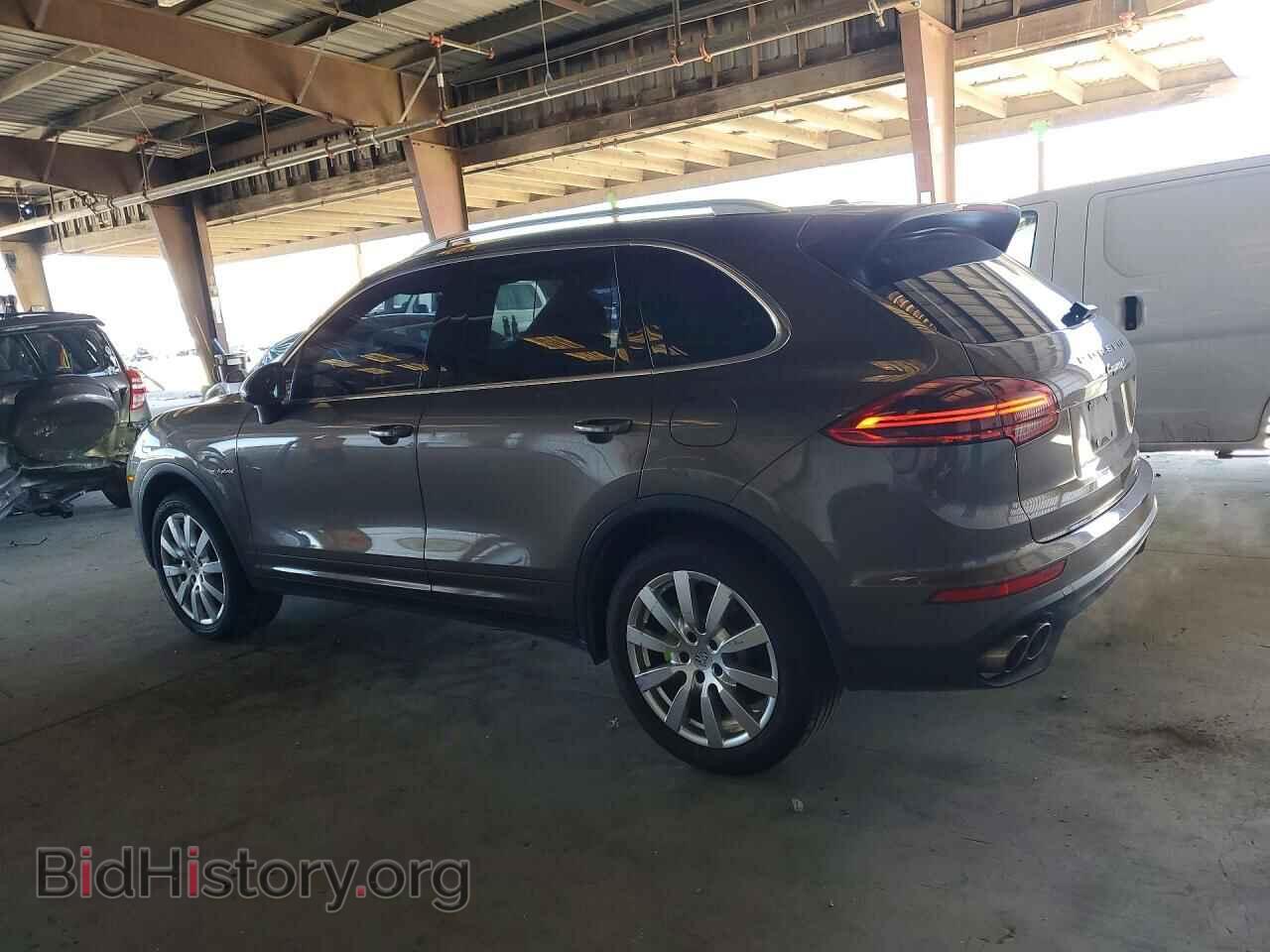 2016 PORSCHE CAYENNE - VIN: WP1AE2A24GLA64261 - Фото 2