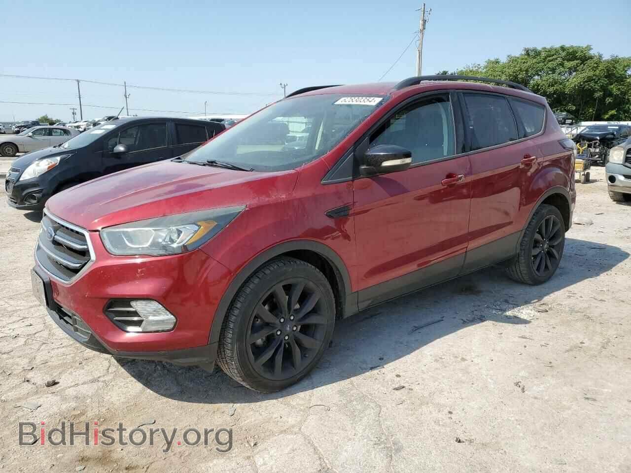 Фотография 1FMCU0JD4HUB38403 - FORD ESCAPE 2017