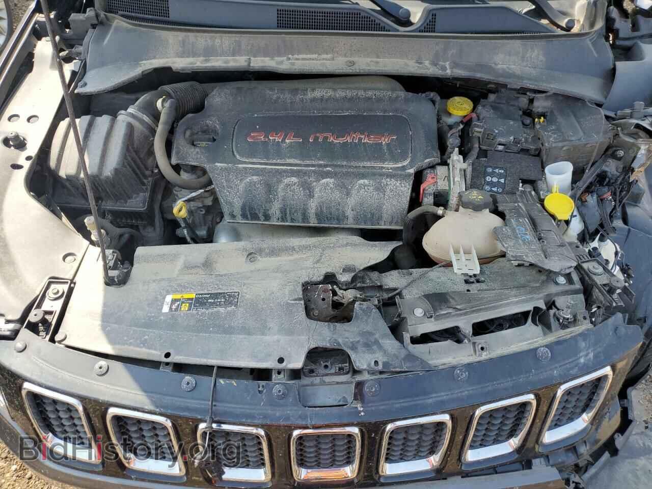 2018 JEEP COMPASS - VIN: 3C4NJDBB0JT143060 - Photo 11