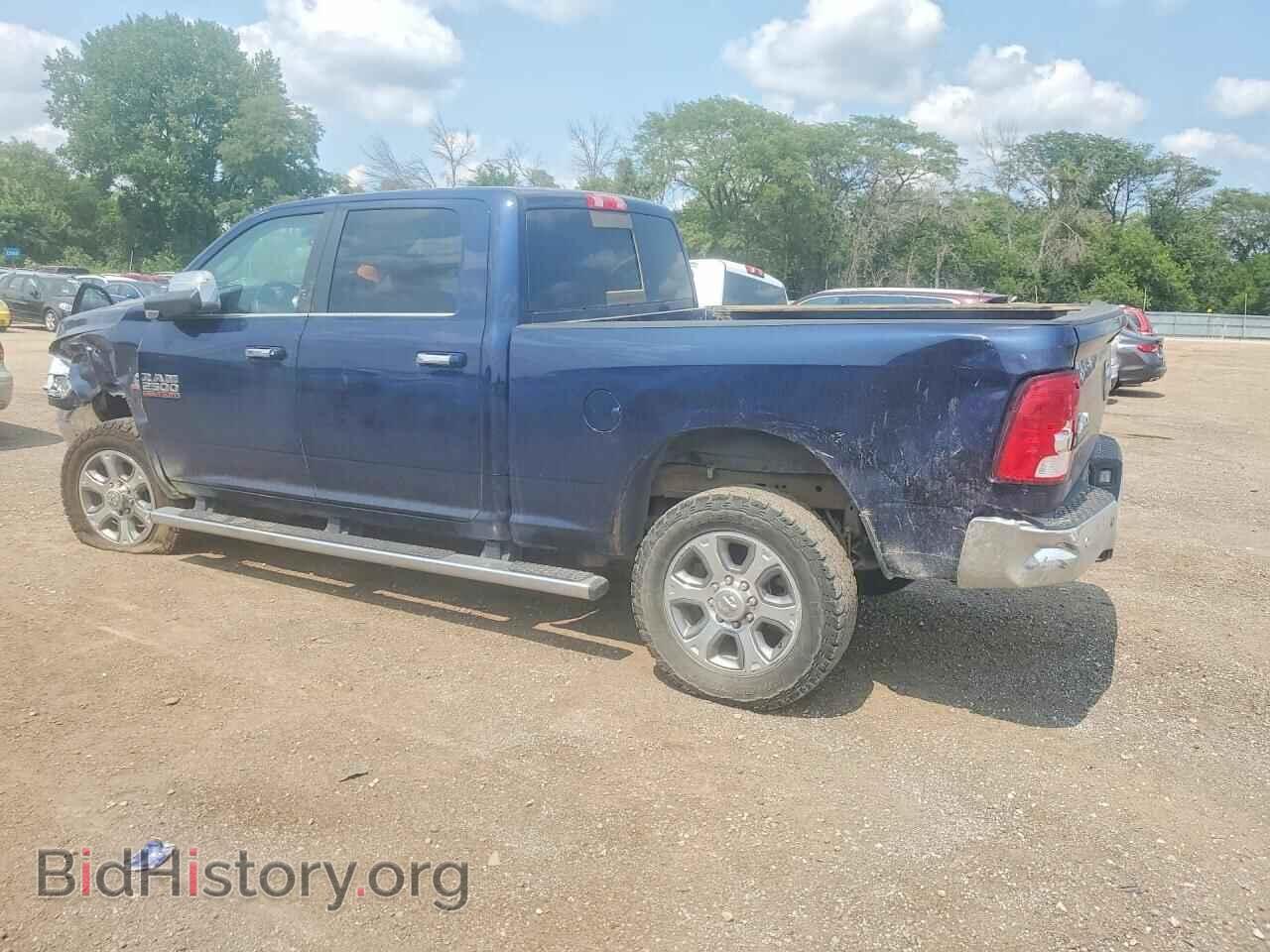 2018 RAM 2500 - VIN: 3C6UR5DLXJG380722 - Photo 2