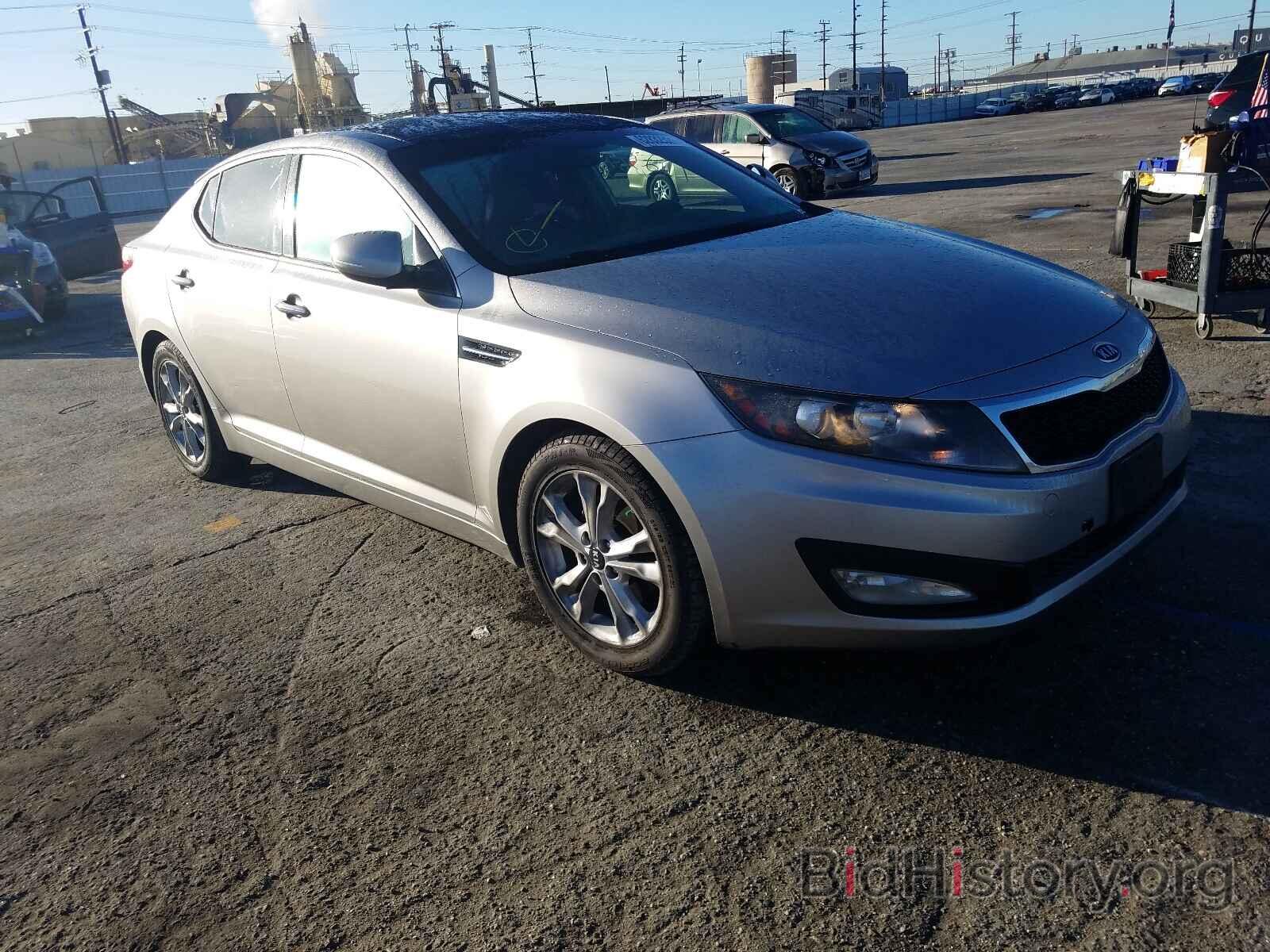 Photo KNAGN4A71B5174021 - KIA OPTIMA 2011