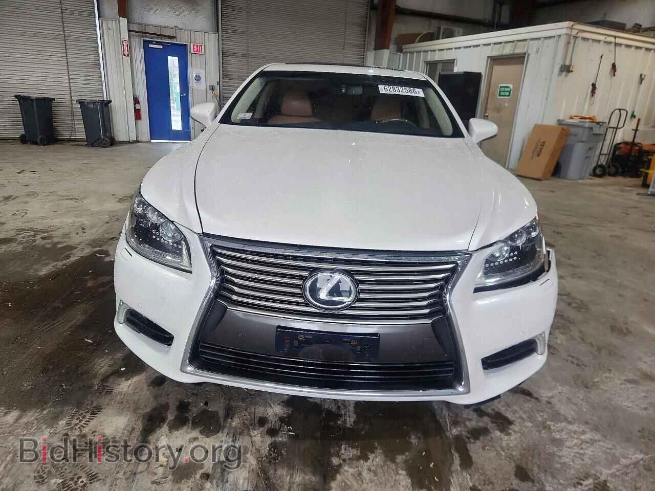 2016 LEXUS LS460 - VIN: JTHDL5EF2G5007739 - Photo 5