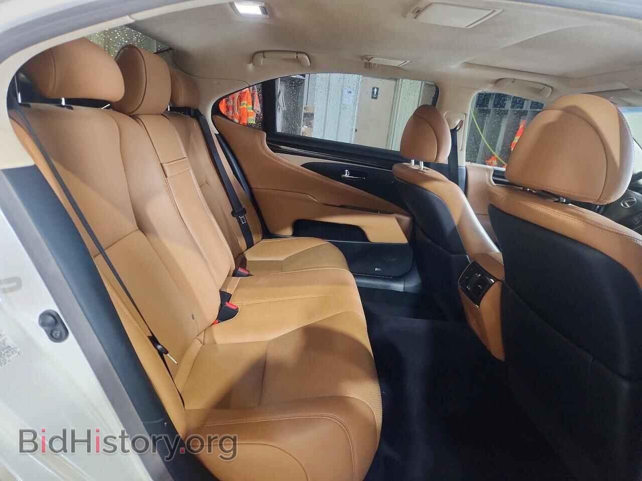 2016 LEXUS LS460 - VIN: JTHDL5EF2G5007739 - Photo 10