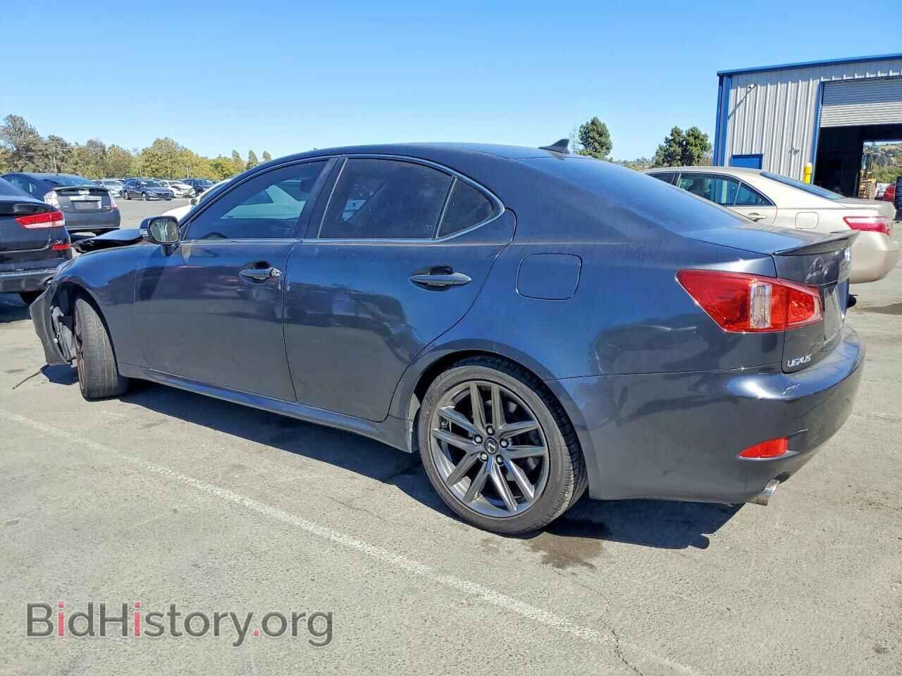 2011 LEXUS IS - VIN: JTHBE5C24B5027470 - Photo 2