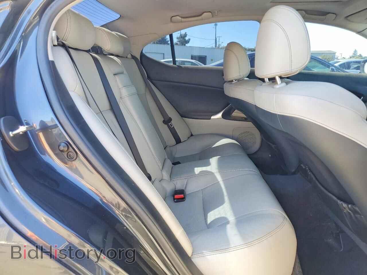 2011 LEXUS IS - VIN: JTHBE5C24B5027470 - Photo 10
