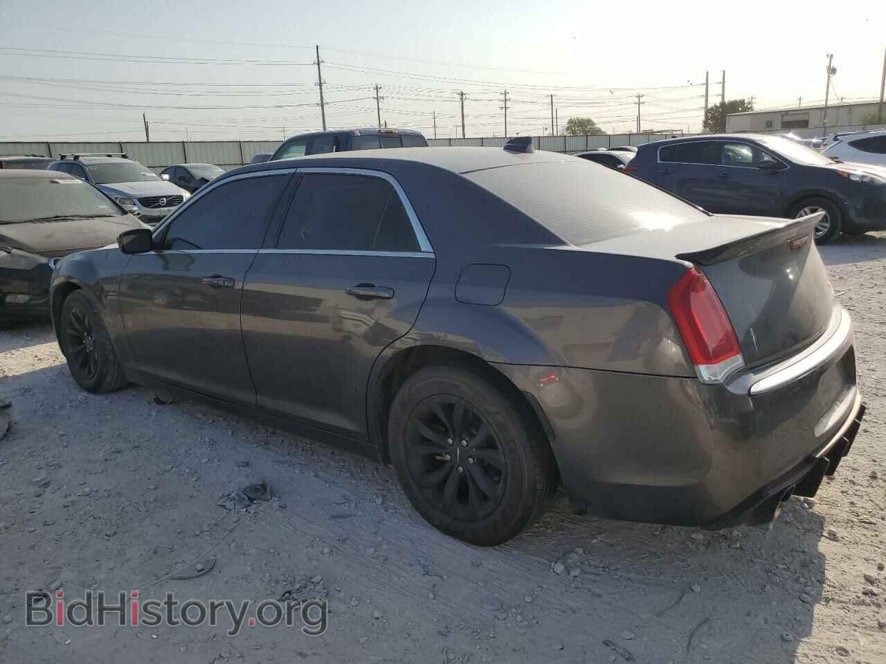 2016 CHRYSLER 300 - VIN: 2C3CCAAG7GH252716 - Фото 2