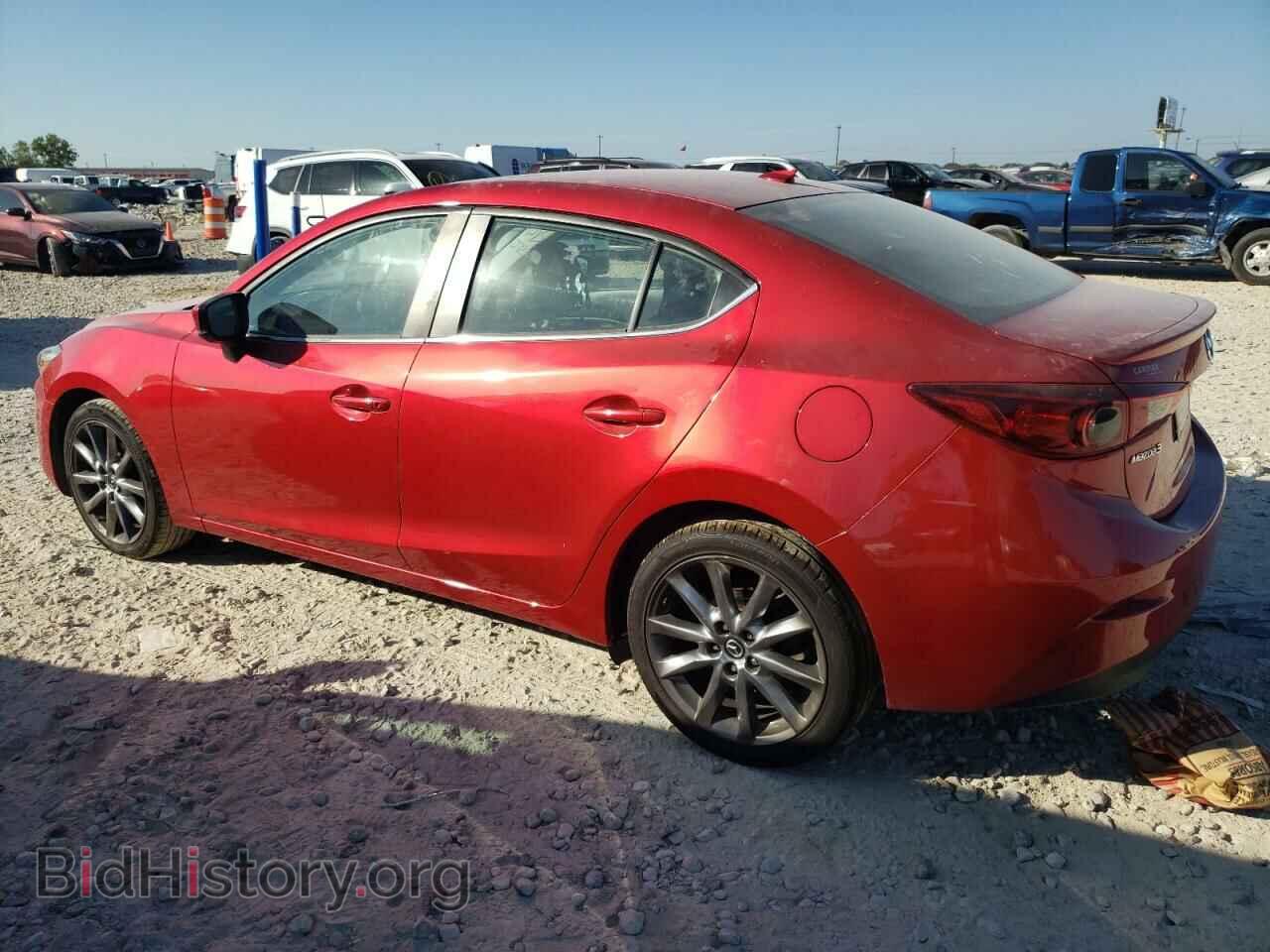 2018 MAZDA 3 - VIN: 3MZBN1V32JM253934 - Фото 2