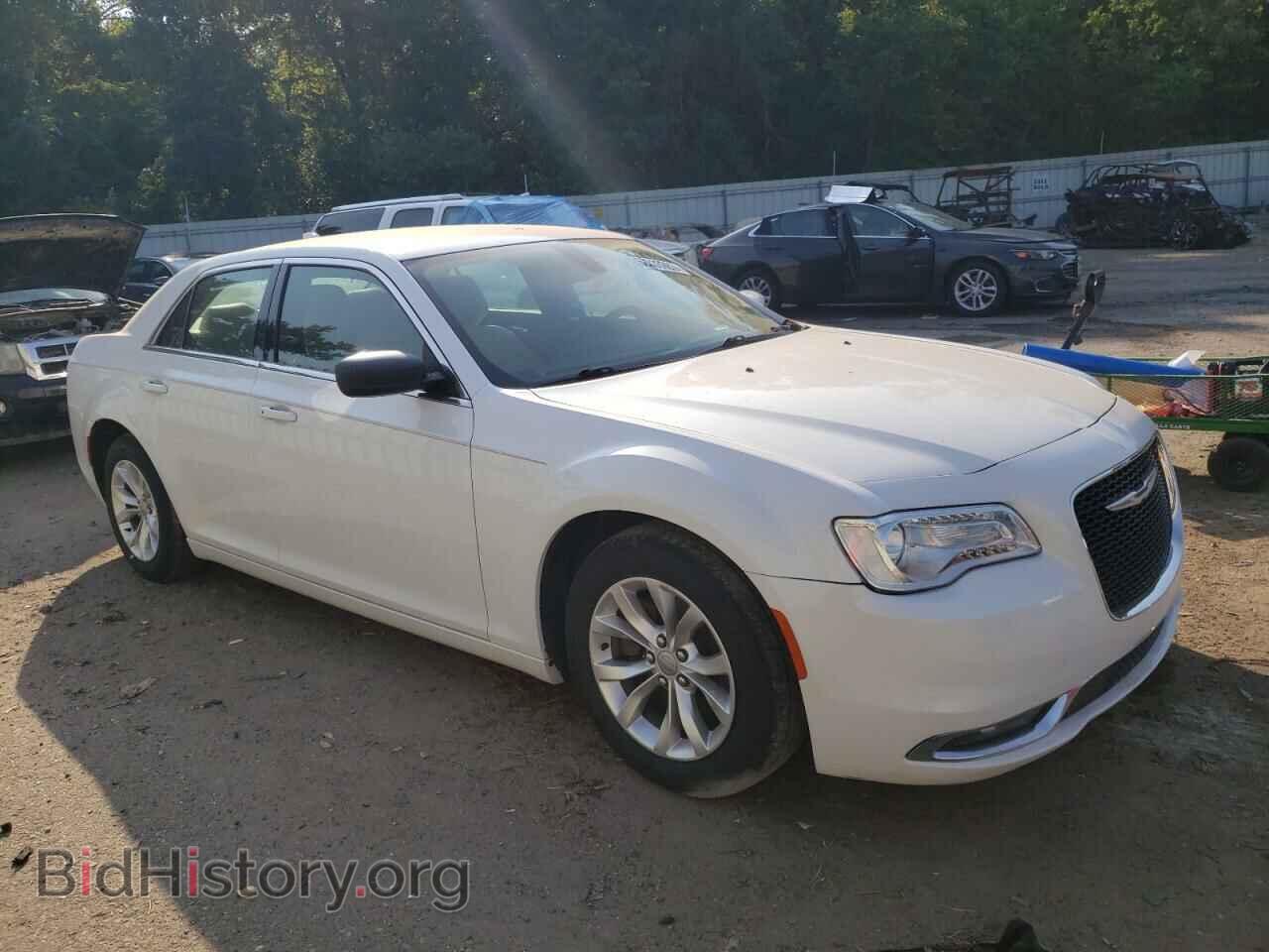2015 CHRYSLER 300 - VIN: 2C3CCAAG4FH763198 - Фото 4