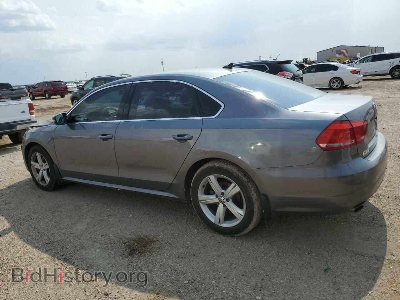 2015 VOLKSWAGEN PASSAT - VIN: 1VWBS7A38FC017377 - Фото 2