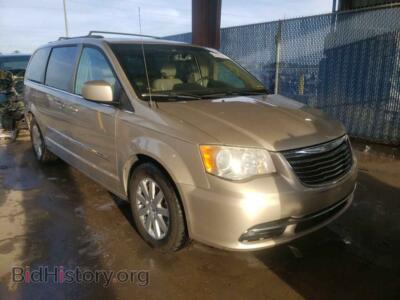 2014 Chrysler MINIVAN Town & COU, beige — VIN 2C4RC1BG4ER311152, Copart