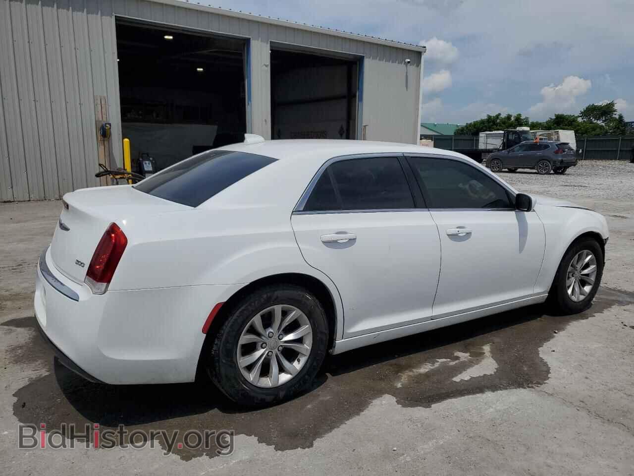 2018 CHRYSLER 300 - VIN: 2C3CCAAG1JH338529 - Фото 3