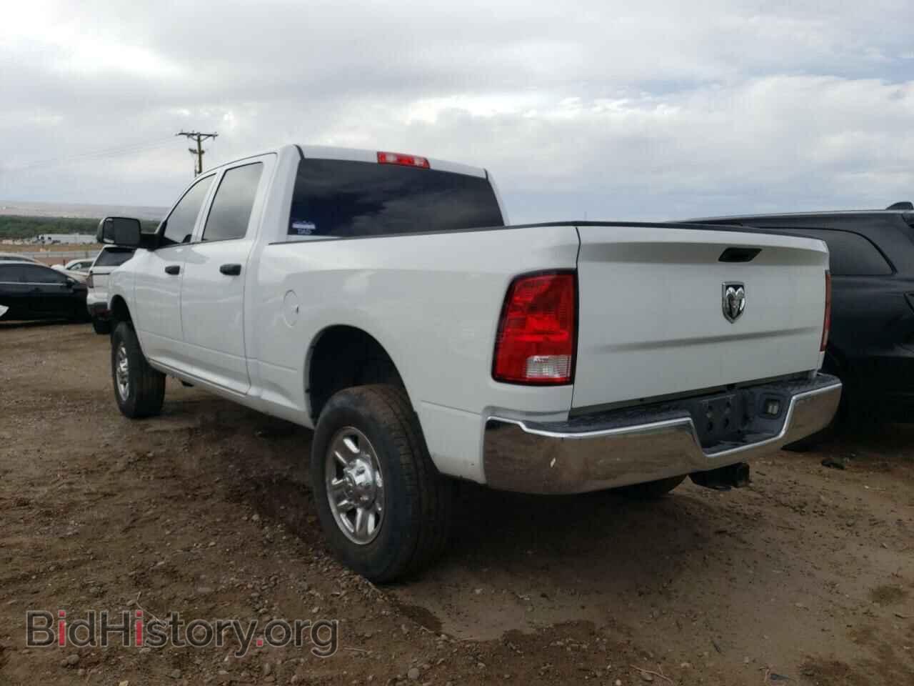 2016 RAM All Models - VIN: 3C6UR5CL1GG223039 - Фото 2