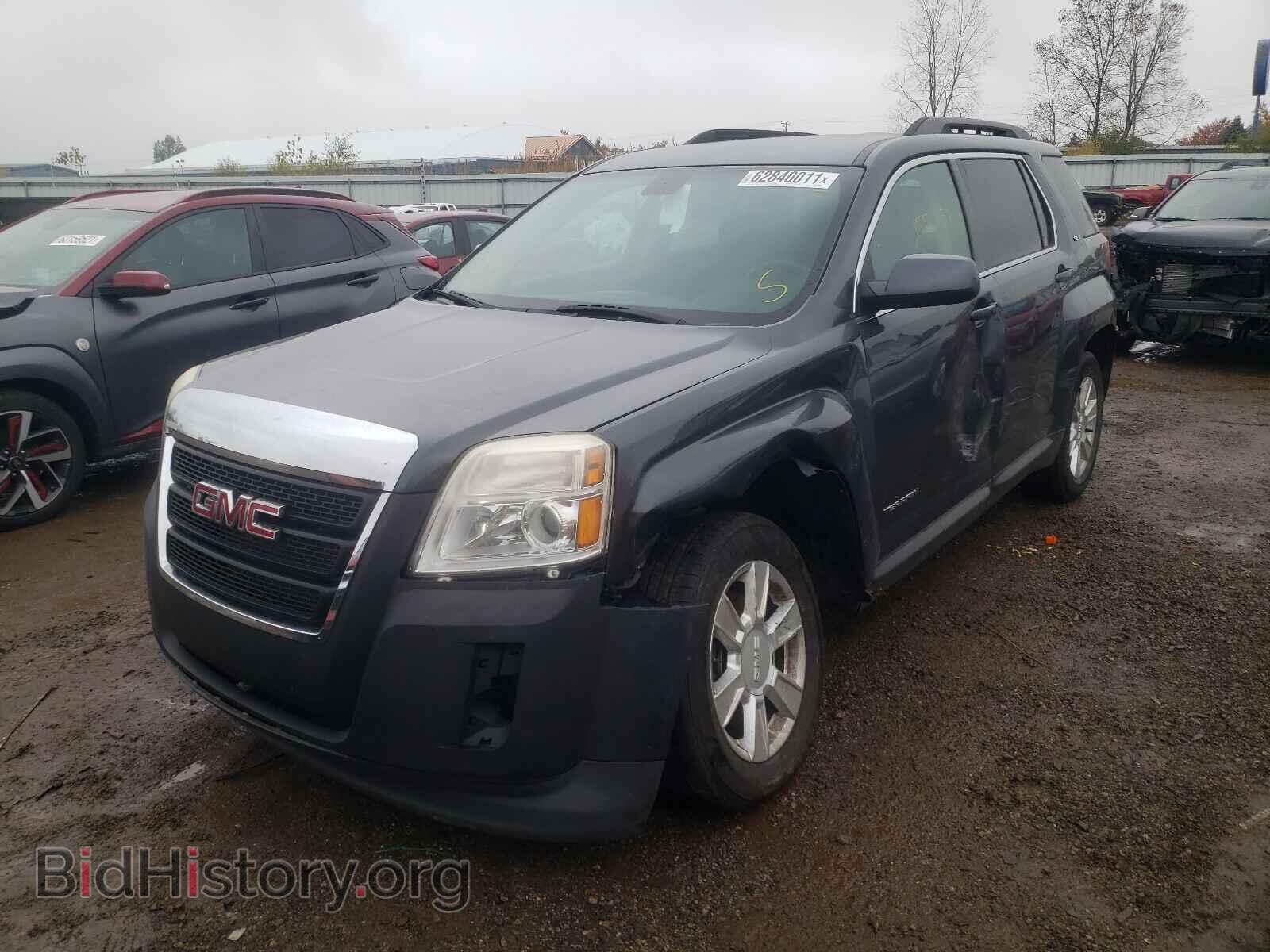 2011 GMC TERRAIN - VIN: 2CTALSEC0B6364945 - Photo 2
