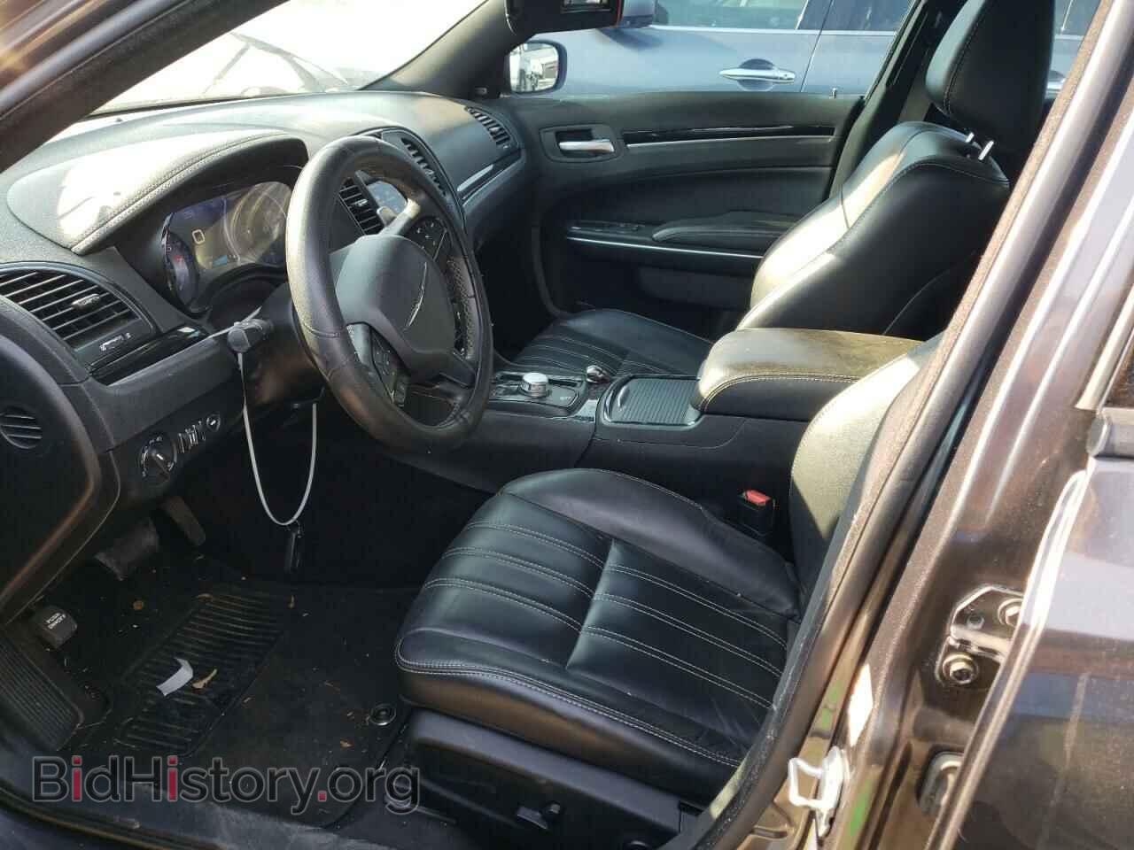 2018 CHRYSLER 300 - VIN: 2C3CCABG9JH214460 - Фото 7
