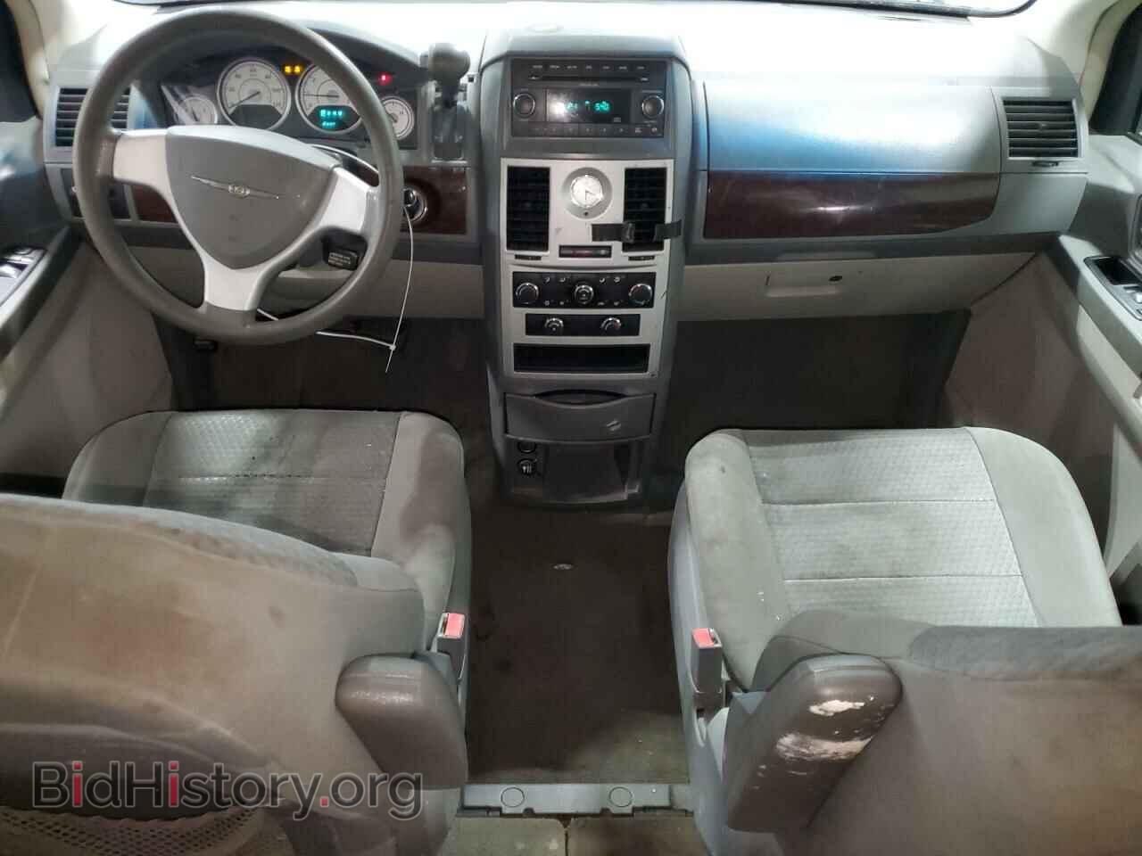 2010 CHRYSLER MINIVAN - VIN: 2A4RR4DE5AR213778 - Фото 8