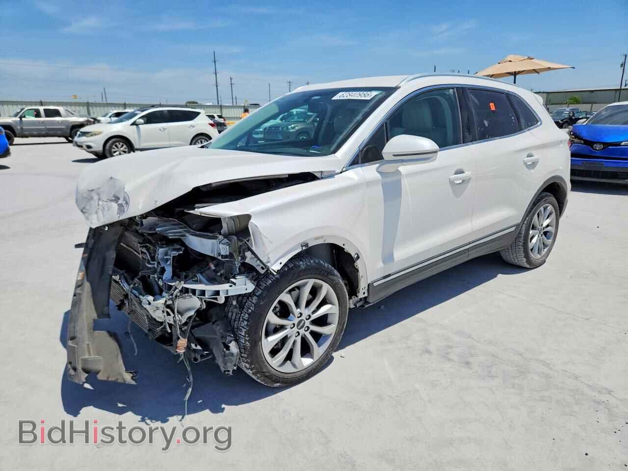 Фотография 5LMCJ2C92HUL39730 - LINCOLN MKC 2017