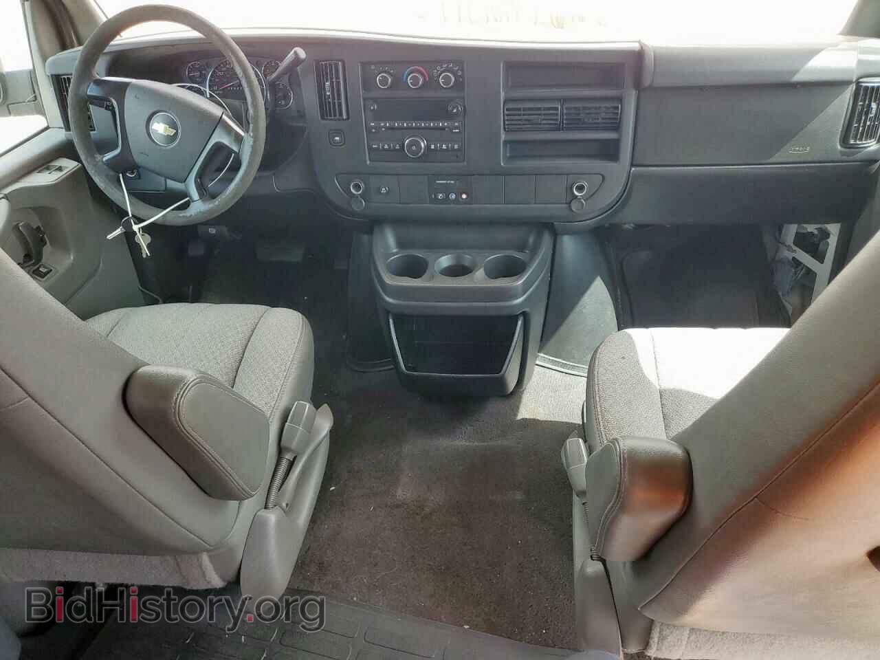 2011 CHEVROLET EXPRESS - VIN: 1GNSGBF4XB1168792 - Фото 8