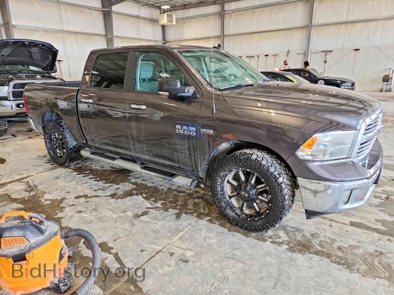 2018 RAM 1500 - VIN: 3C6RR7LT8JG227095 - Photo 4