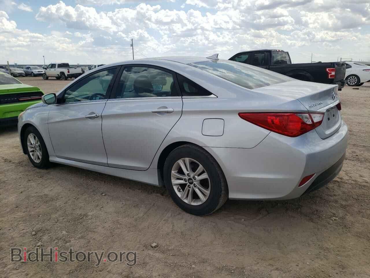 2014 HYUNDAI SONATA - VIN: 5NPEB4AC4EH854502 - Фото 2