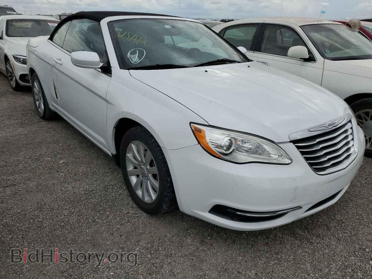 Photo 1C3BCBEB3DN747319 - CHRYSLER 200 2013