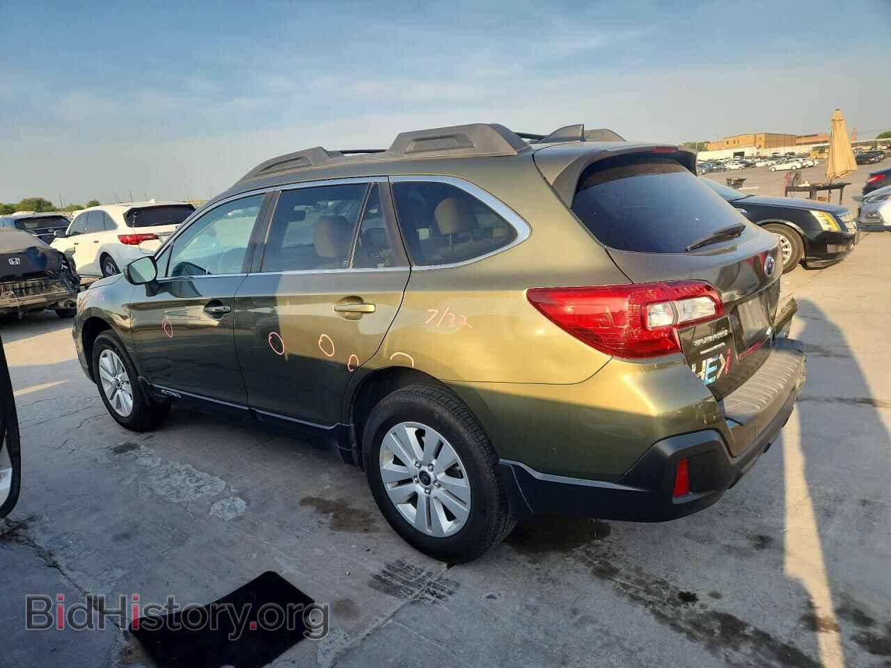 2019 SUBARU OUTBACK - VIN: 4S4BSAFC5K3342485 - Фото 2