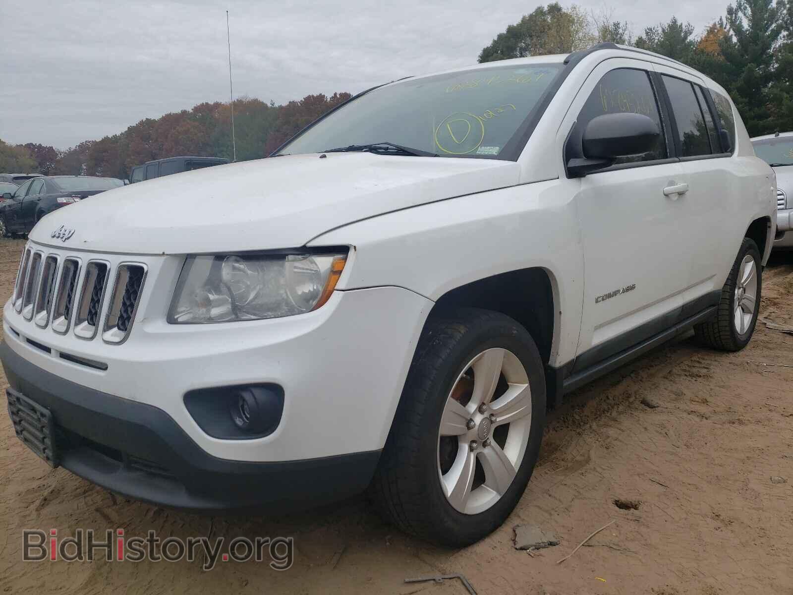 2011 JEEP COMPASS - VIN: 1J4NT1FAXBD260852 - Photo 2