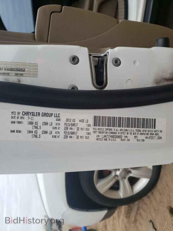 2011 Jeep COMPASS (VIN 1J4NT1FAXBD260852) — photo 10 of 10