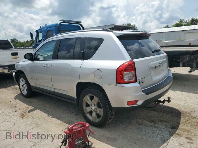 2011 Jeep COMPASS (VIN 1J4NF1FB7BD280010) — фото 2 из 12