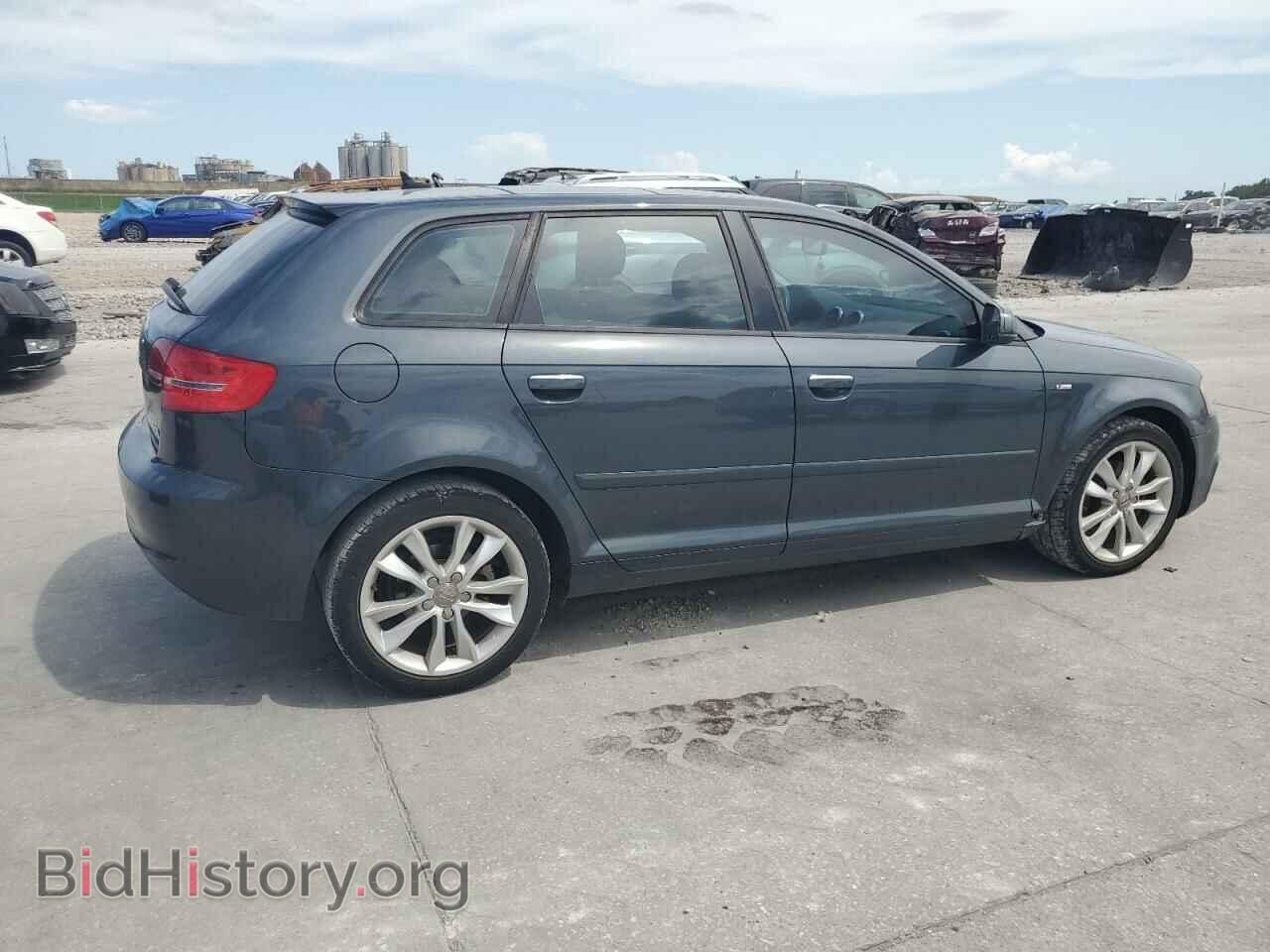 2012 AUDI A3 - VIN: WAUBJAFM8CA100672 - Photo 3