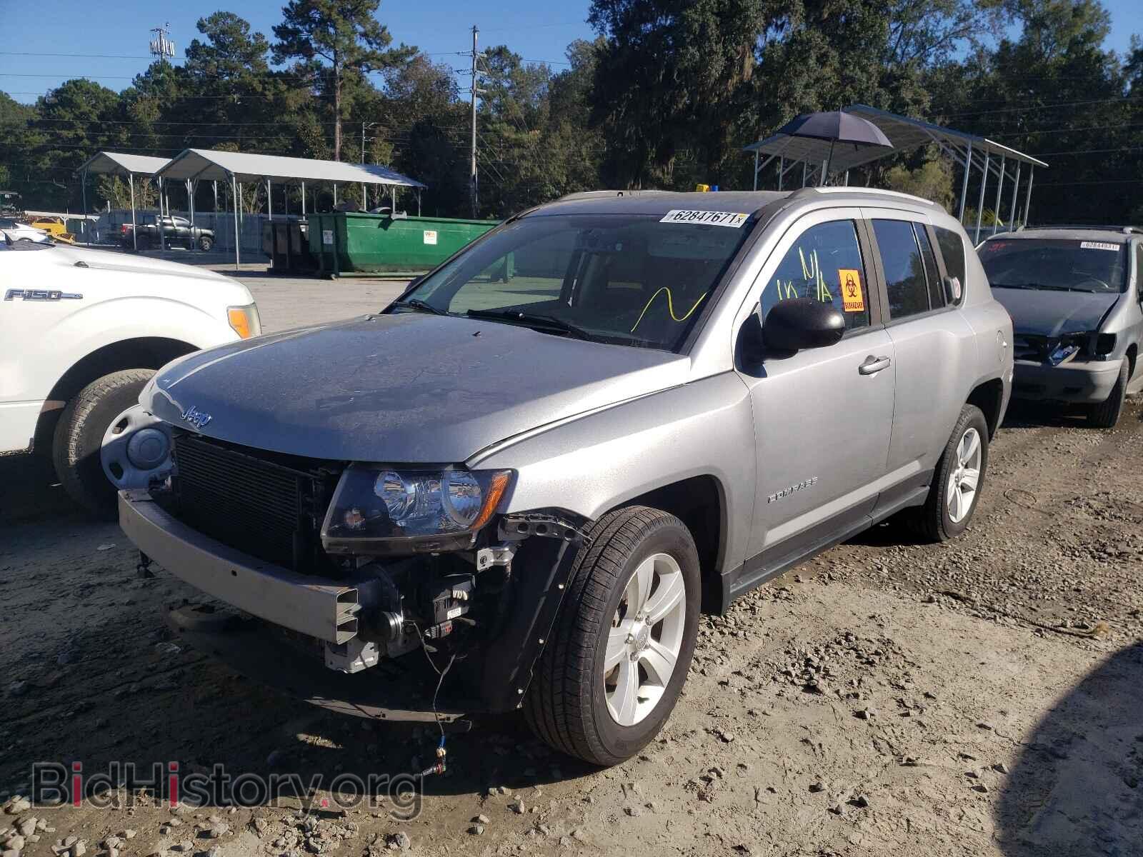 2016 JEEP COMPASS - VIN: 1C4NJDBB6GD714128 - Photo 2