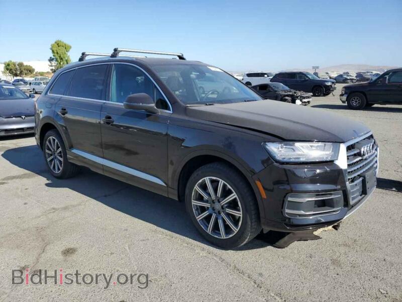 2017 Audi Q7 (VIN WA1LAAF78HD023996) — фото 4 из 14
