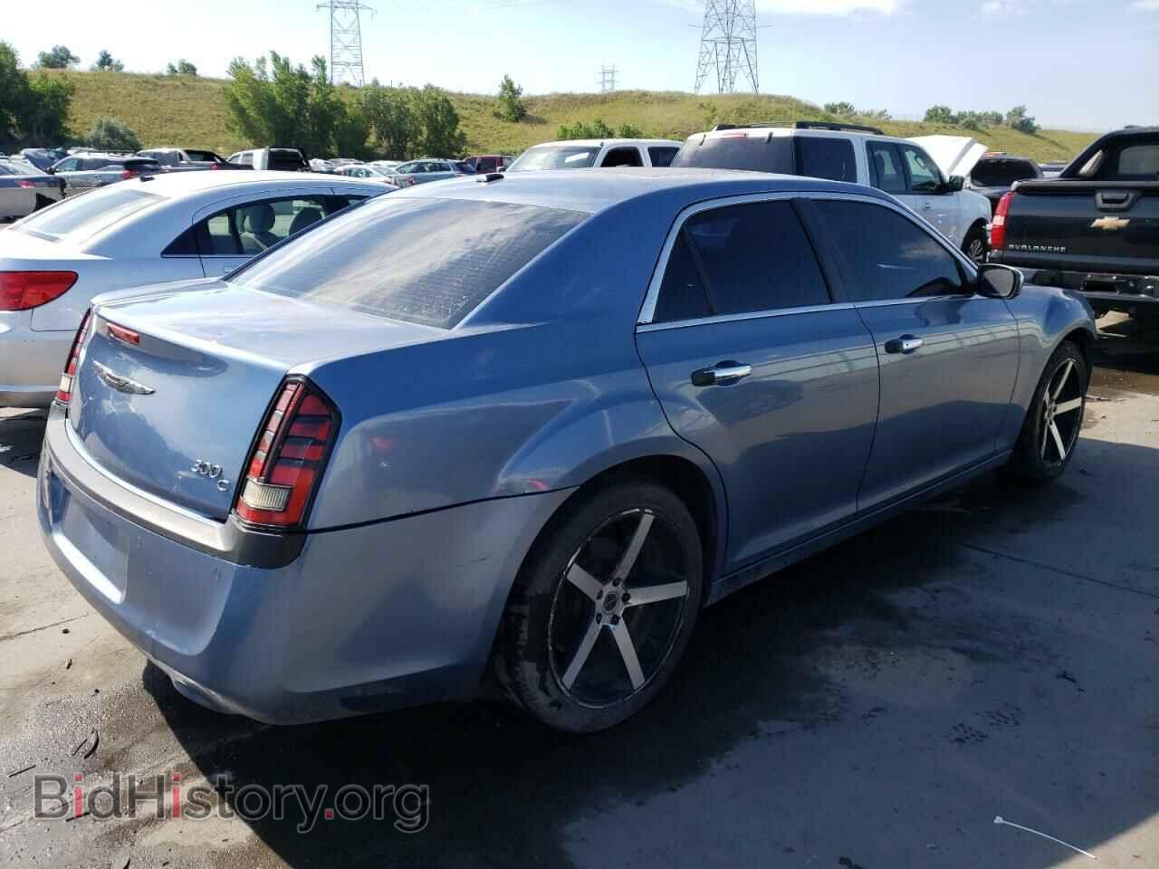 2011 CHRYSLER 300 - VIN: 2C3CA6CT2BH585329 - Фото 3
