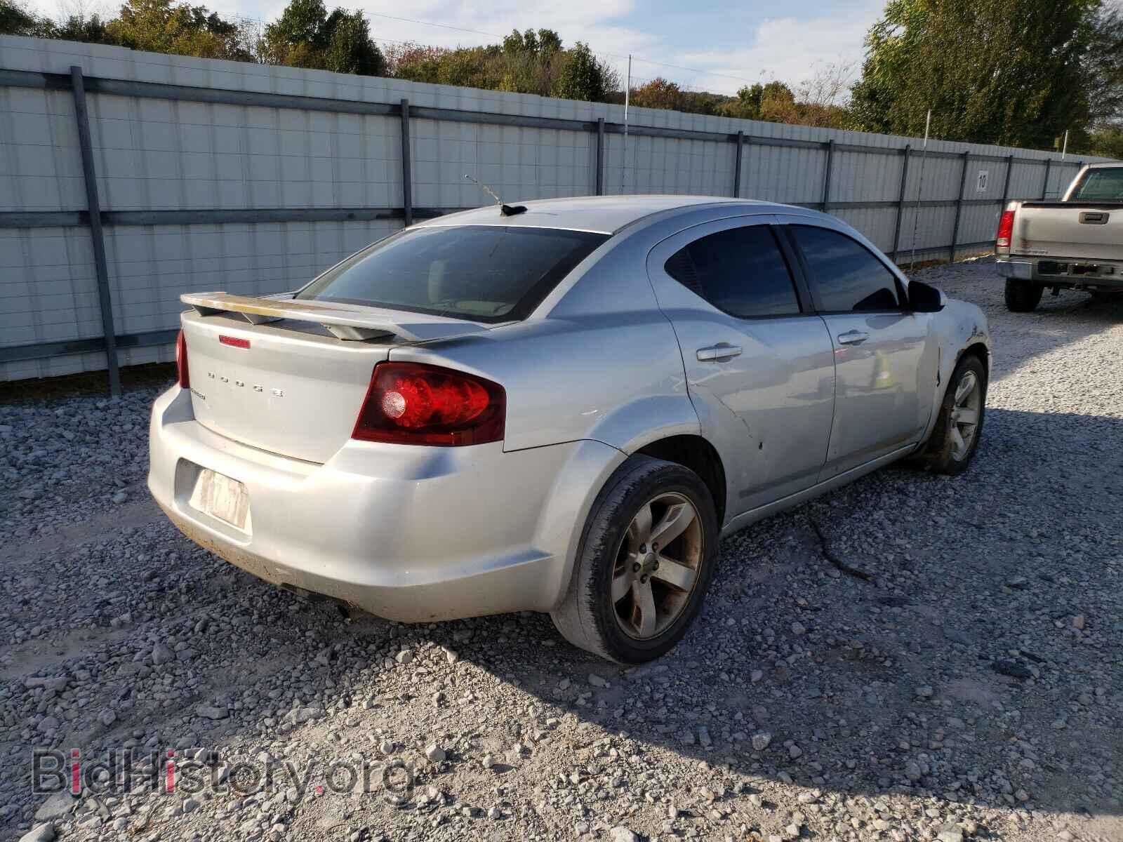 2011 DODGE AVENGER - VIN: 1B3BD1FB3BN554443 - Фото 4