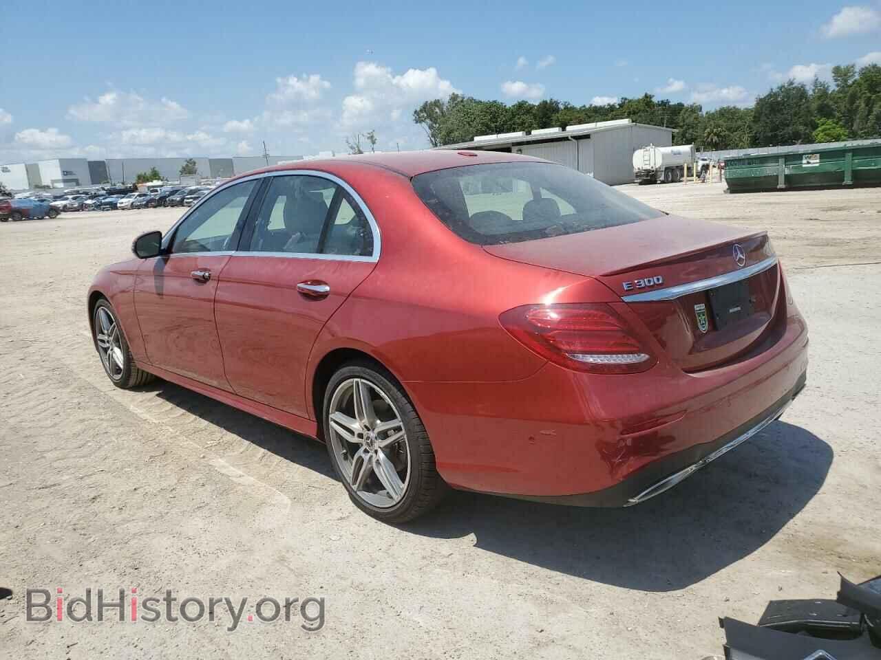 2019 MERCEDES-BENZ E-CLASS - VIN: WDDZF4JB3KA518698 - Фото 2