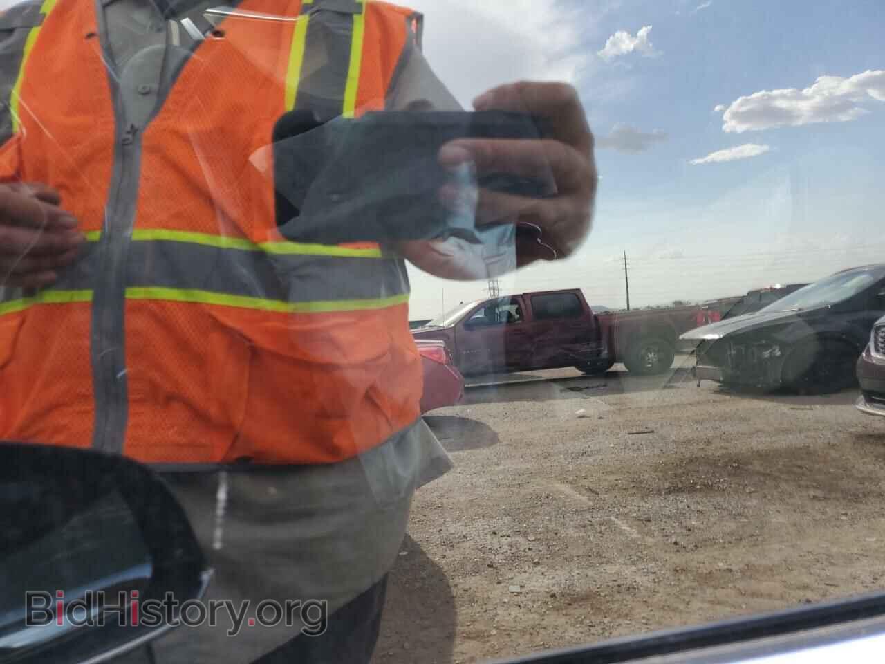2014 TESLA MODEL S - VIN: 5YJSA1H20EFP63582 - Фото 9