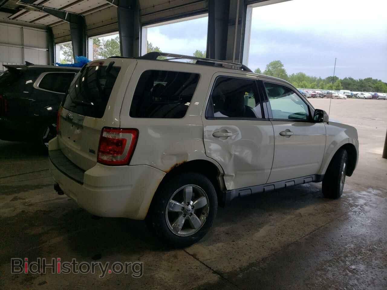 2011 FORD ESCAPE - VIN: 1FMCU9EG2BKB65286 - Фото 3