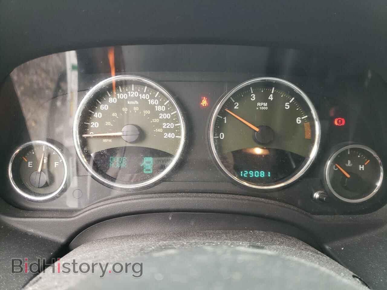 2011 JEEP COMPASS - VIN: 1J4NT5FB9BD165330 - Photo 8