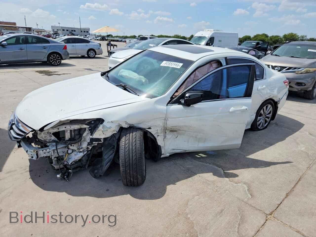 Photo 1HGCP2F82CA148748 - HONDA ACCORD 2012