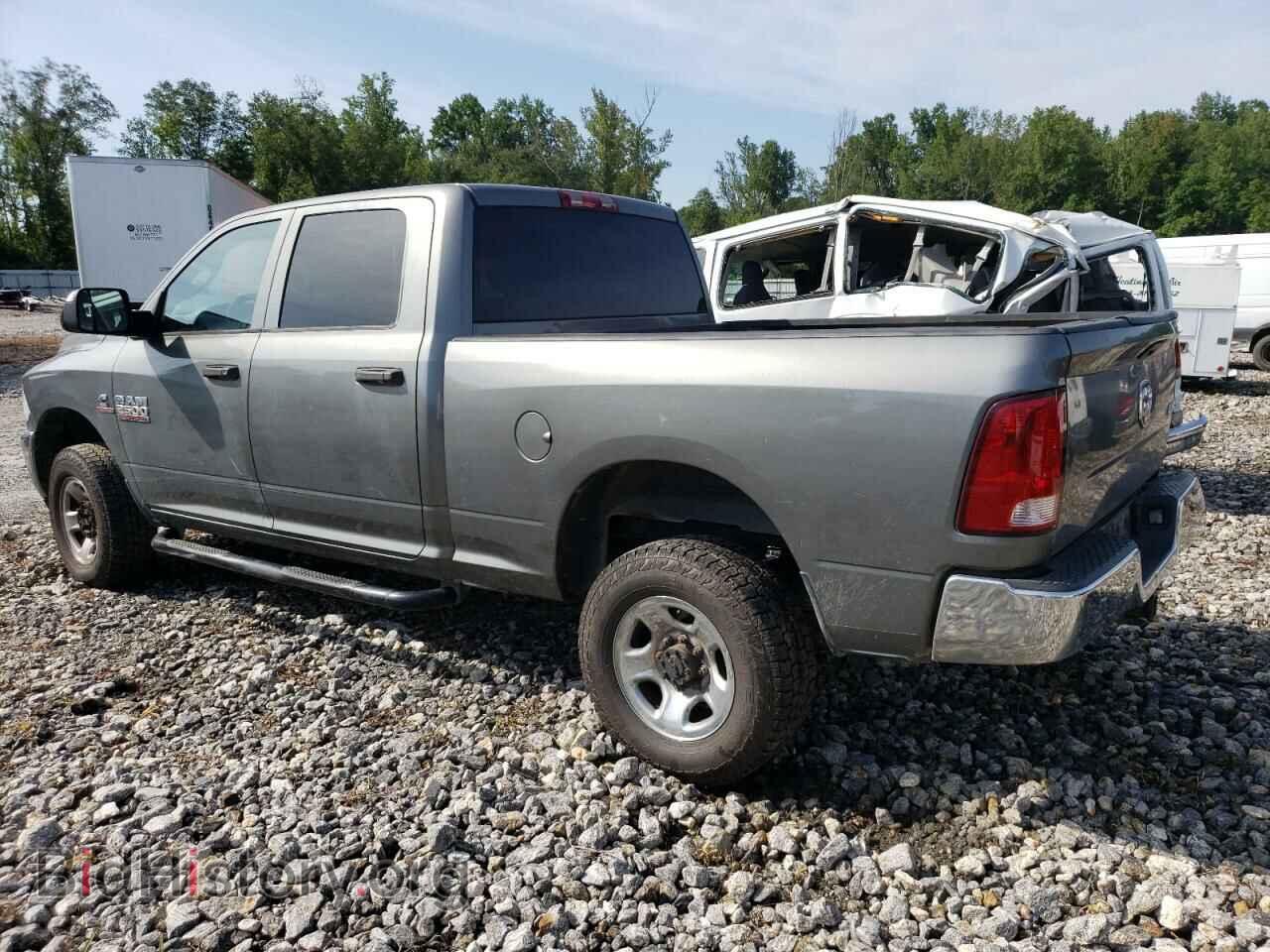 2013 RAM All Models - VIN: 3C6UR5CL8DG563722 - Photo 2