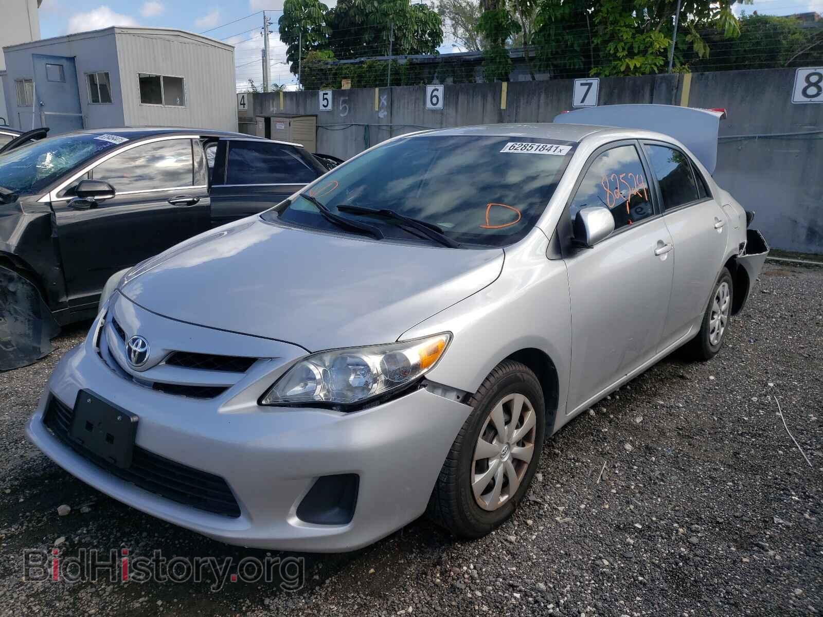 2011 TOYOTA COROLLA - VIN: 2T1BU4EE9BC734847 - Фото 2
