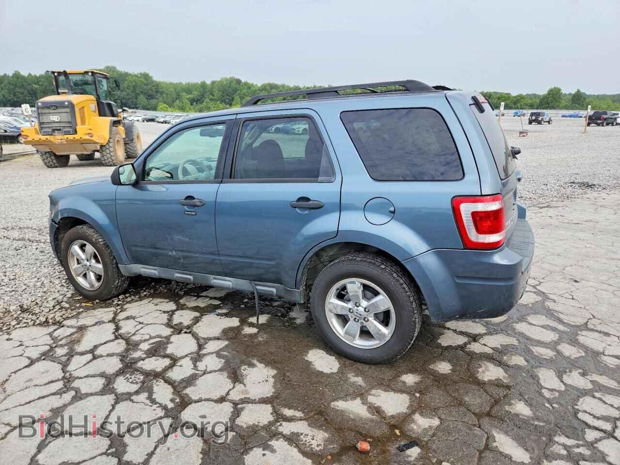 2011 FORD ESCAPE - VIN: 1FMCU9DG0BKA68265 - Фото 2