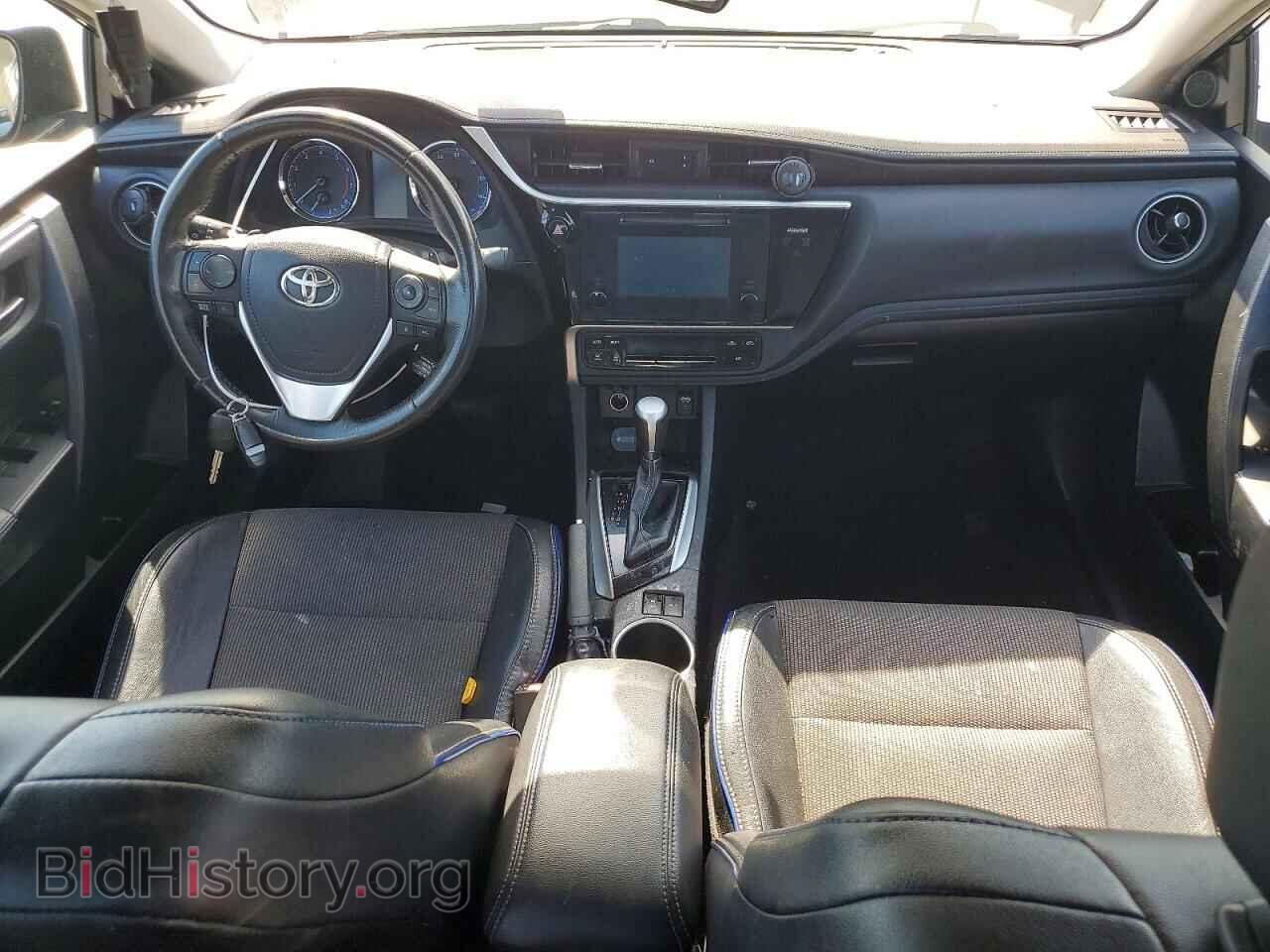 2017 TOYOTA COROLLA - VIN: 2T1BURHEXHC830889 - Фото 8