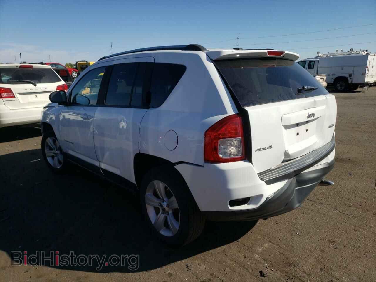 2011 JEEP COMPASS - VIN: 1J4NF1FB3BD210701 - Фото 3