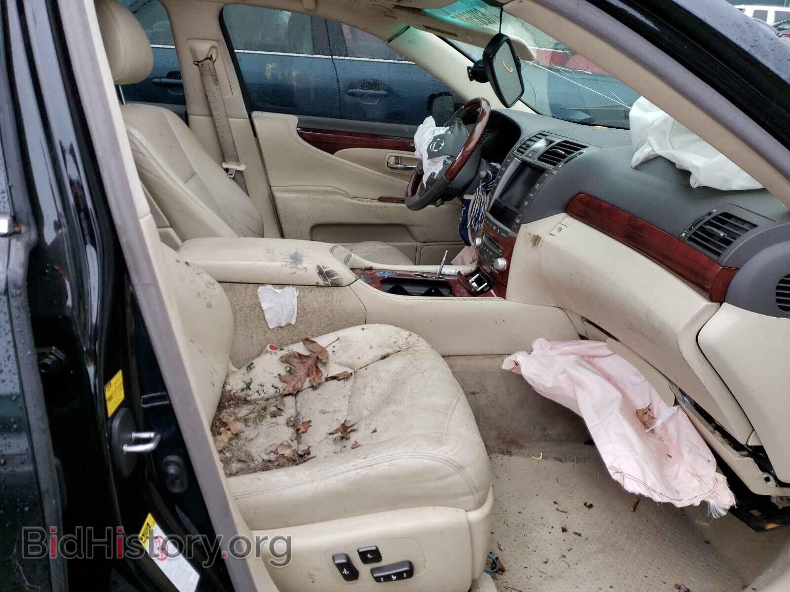 2011 LEXUS LS460 - VIN: JTHGL5EF6B5043701 - Photo 5