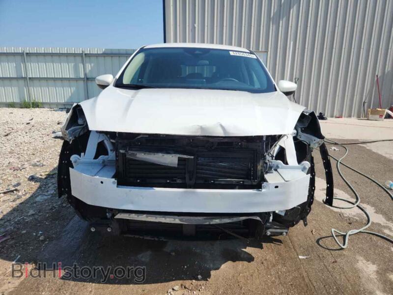 2020 Ford ESCAPE (VIN 1FMCU9G63LUA98627) — фото 5 из 16