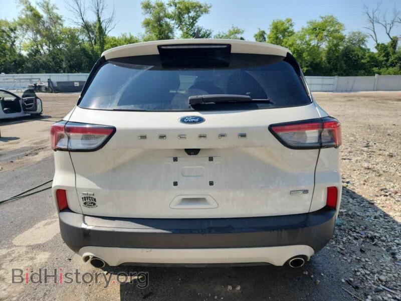 2020 Ford ESCAPE (VIN 1FMCU9G63LUA98627) — фото 6 из 16
