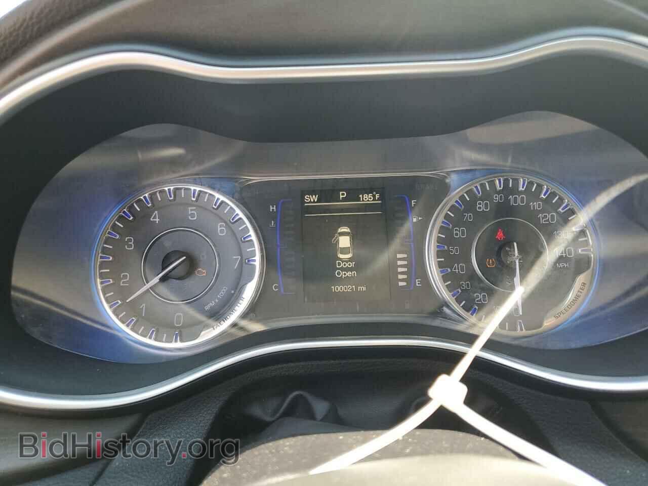 2016 CHRYSLER 200 - VIN: 1C3CCCFB4GN192118 - Фото 9