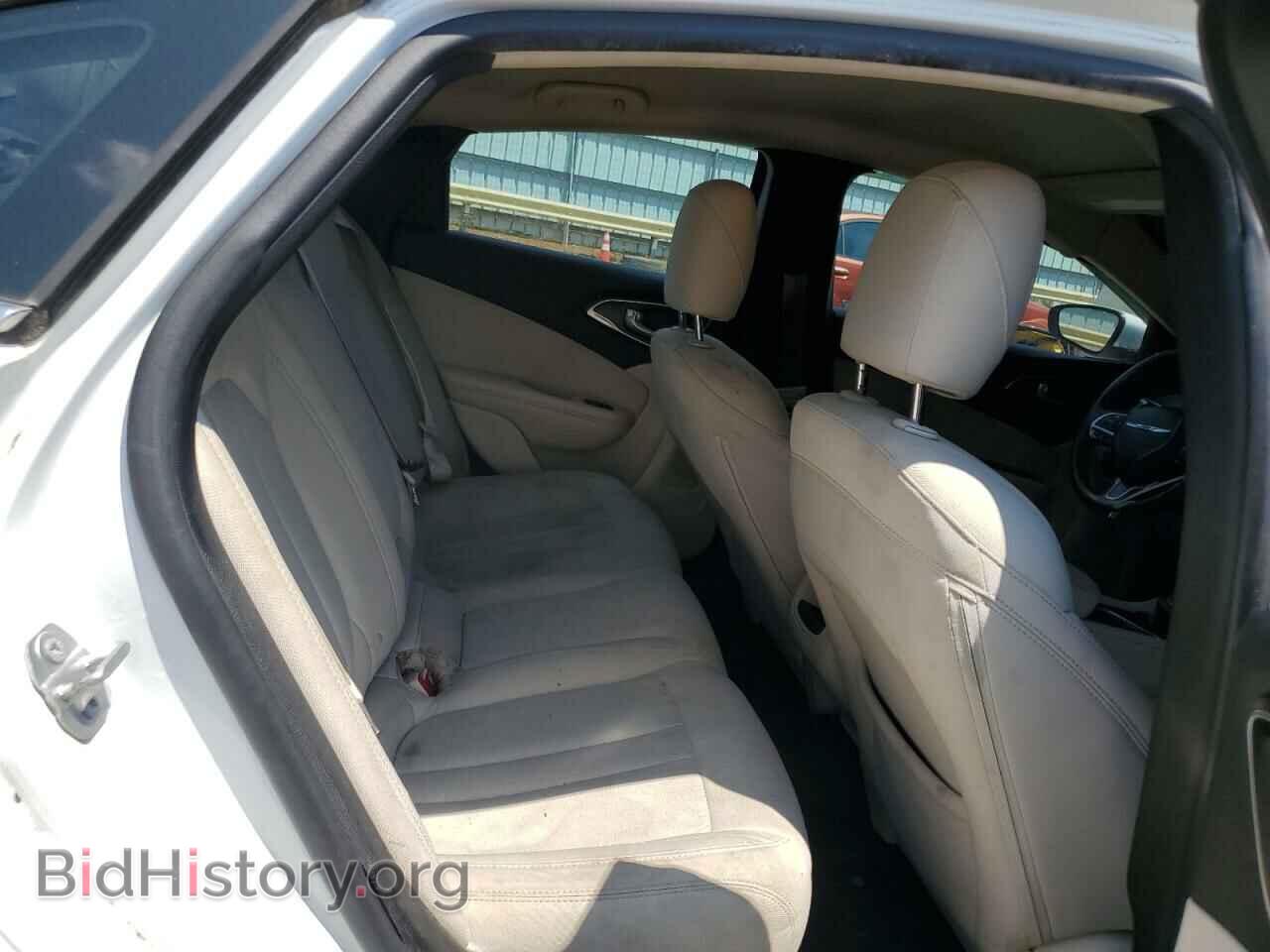 2016 CHRYSLER 200 - VIN: 1C3CCCFB4GN192118 - Фото 10