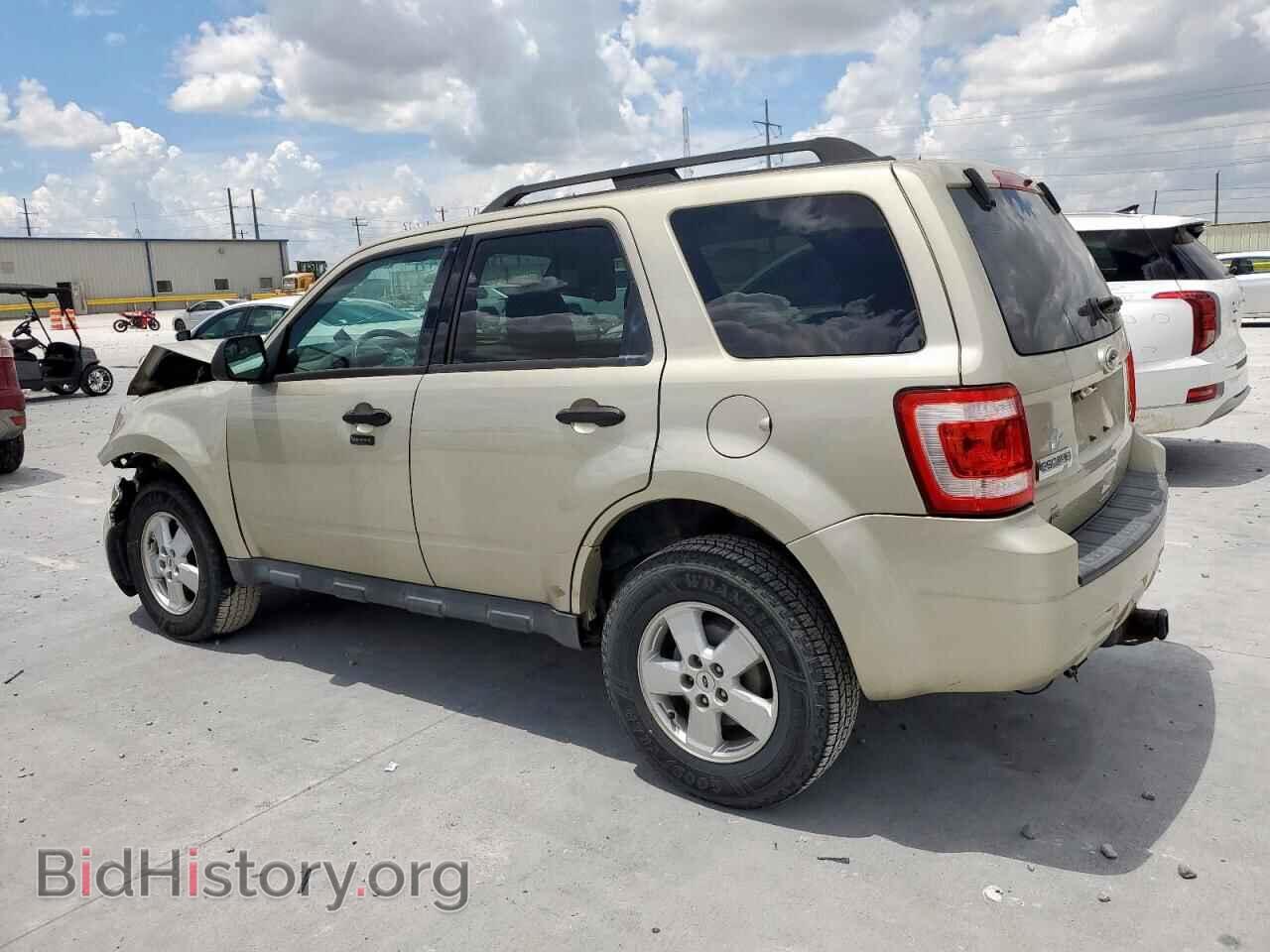 2010 FORD ESCAPE - VIN: 1FMCU0DG7AKB62671 - Фото 2